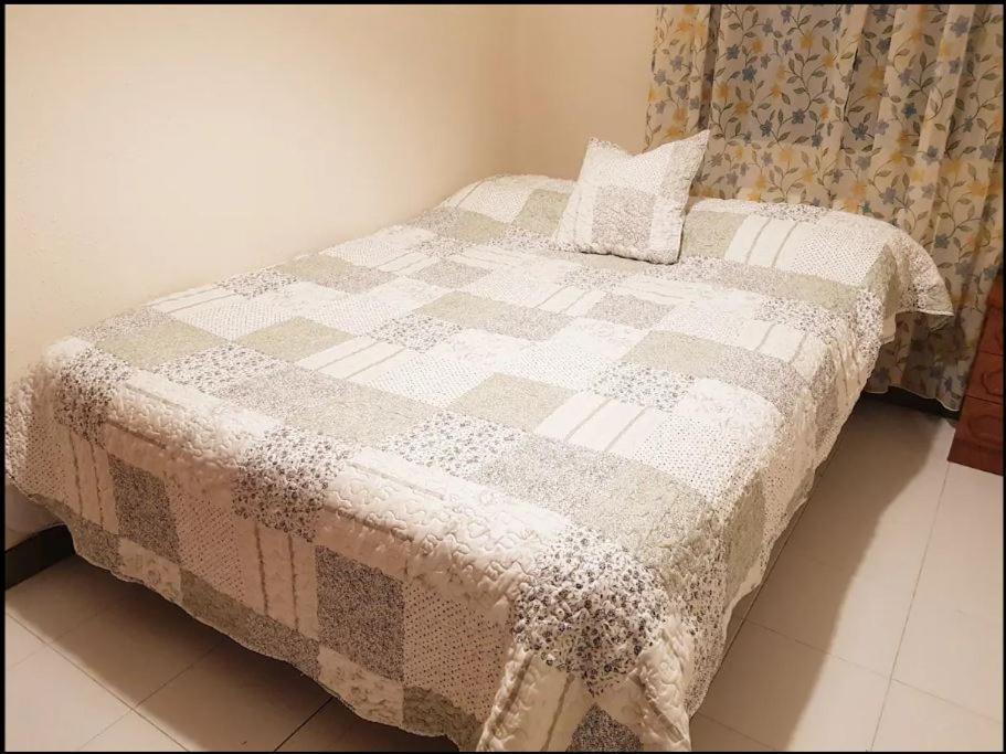 Private Room With Shared Bathroom Salamanca Luaran gambar